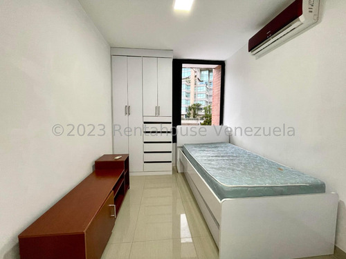 Imagen 17 de 26 de Apartamento En Venta En Lomas Del Sol