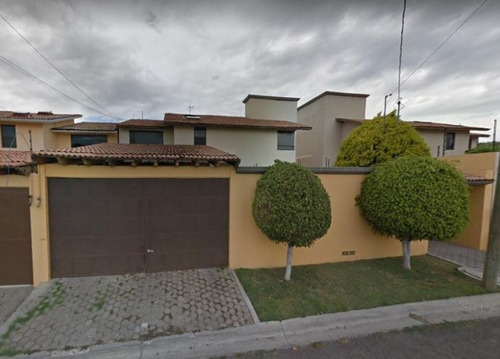 Casa En Venta En Queretaro, Col. Juriquilla, Tum