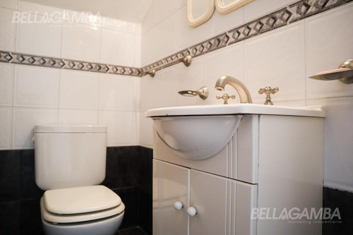 Imagen 6 de 18 de Sobresaliente Triplex 4 Ambientes Con Patio Y Piscina
