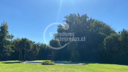 Parcela Venta Con Casa En Linares 240/ 2.520,piscina, Jardín