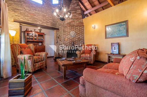 Venta Casa 5 Ambientes En Haedo Sur