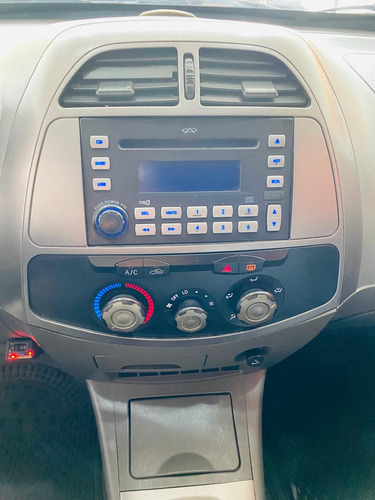 Chery Tiggo 2.0 Confort 4x2 127cv