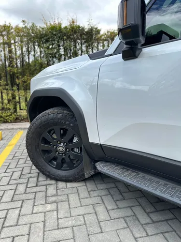Toyota Prado First Edition 2.4l