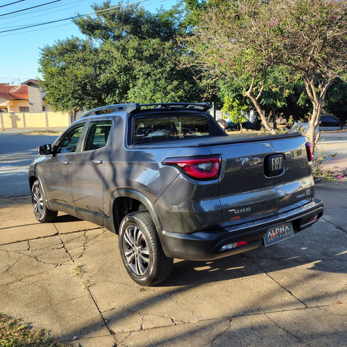 Fiat Toro 1.3 Freedom 16v Turbo Flex 4x2 Aut. 4p