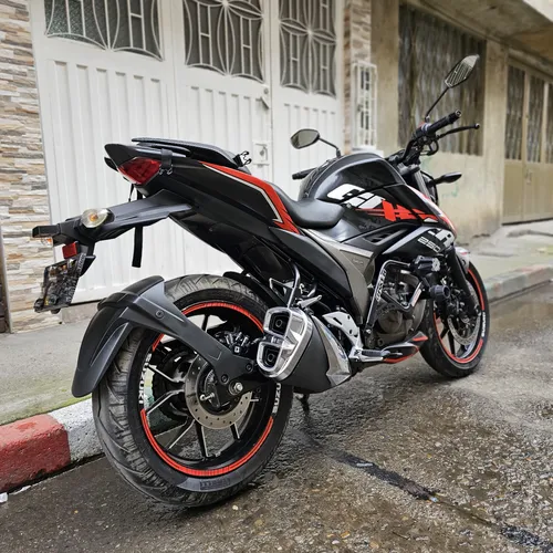 Suzuki Gixxer 250
