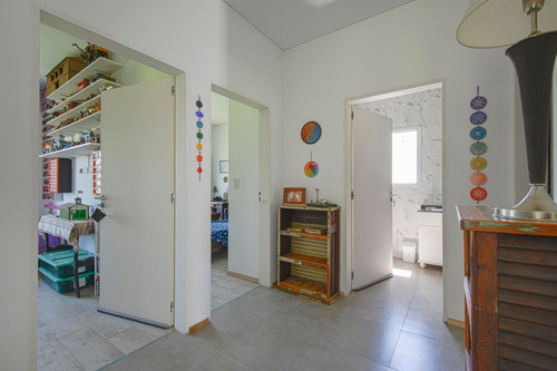 Venta Casa Pb 4 Ambientes Barrio San Lucas