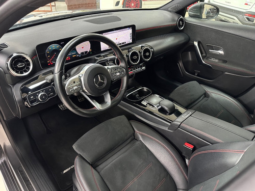 Mercedes Benz A200