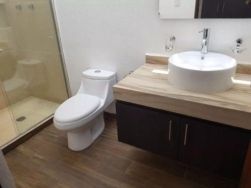 Imagen 8 de 14 de Preciosa Residencia En Renta - Villas Del Mesón, Una Planta