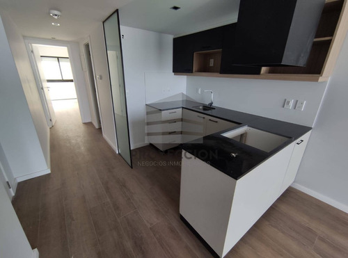 Imagen 2 de 8 de Vendo Apartamento De 1 Dormitorio En Buceo Sobre La Rambla
