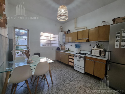 Imagen 9 de 29 de Casa 3 Ambientes Venta Castelar