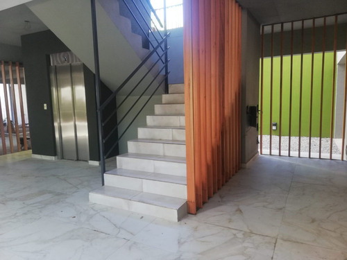 Imagen 2 de 16 de Departamento 2 Amb Venta Béccar C/coch. A/estrenar
