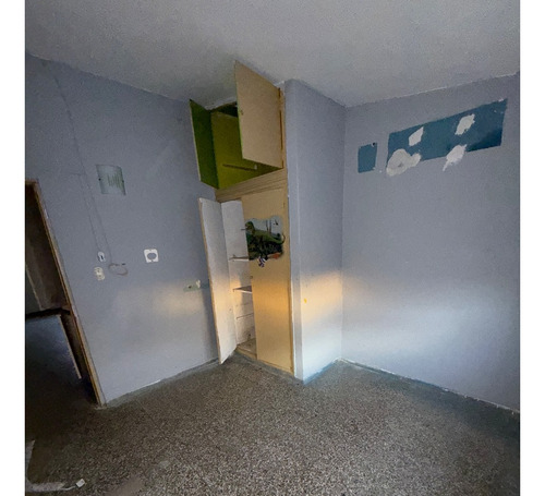 Casa A Reciclar En Atlántida Con Vista A Playa