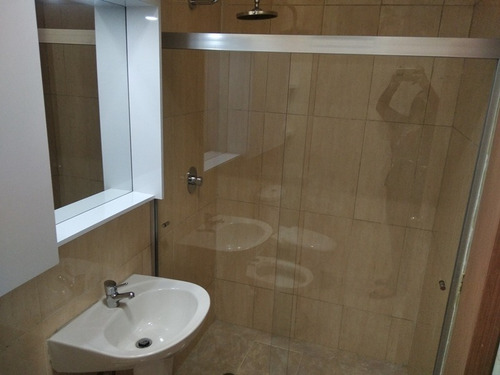 Imagen 14 de 19 de Angela Betancourt Alquila Apartamento En El Trigal Norte Valencia Ata- 04125067379 04244900499