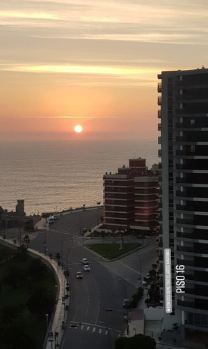 Imagen 2 de 8 de Frente Al Mar, Vista Al Torreón Del Monje, Edificio Havanna, Wifi