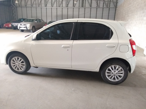 Imagen 7 de 16 de Toyota Etios 2016 1.5 Xls Traut