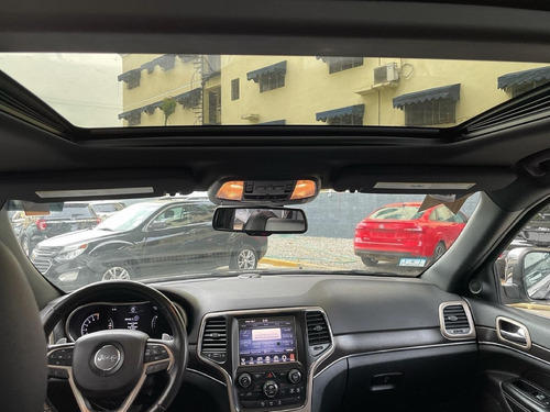 Imagen 4 de 8 de Jeep Grand Cherokee Limited 2015 Full 4x4 Panorámica