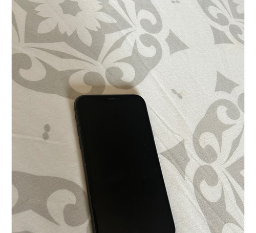 Apple iPhone 11 (64 Gb) - Negro