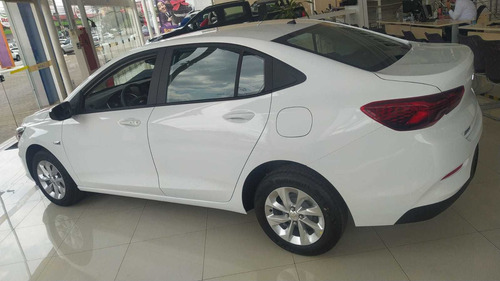 Imagem 14 de 14 de Chevrolet Onix Plus 1.0 Lt Ii (flex)