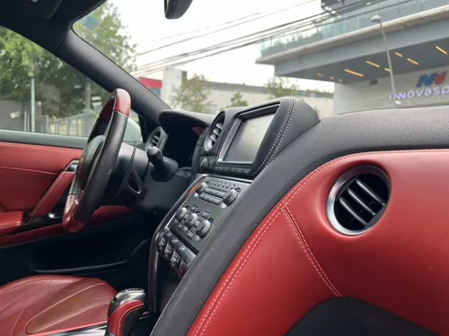Nissan Gt R 2015