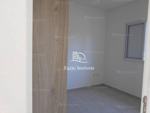 Imagem 13 de 22 de Sobrado Com 2 Dormitórios À Venda, 68 M² Por R$ 240.000,00 - Vila Areao - Taubaté/sp - So0015