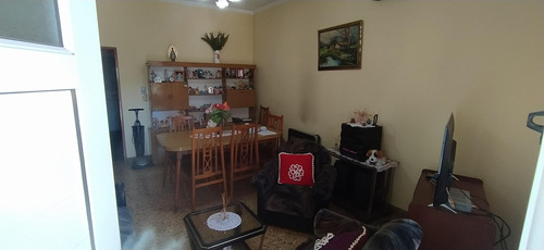 Casa En Venta En Lanús Oeste, Lanús, G.b.a. Zona Sur