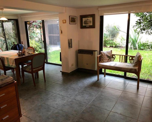 Imagen 6 de 17 de Impecable Chalet En Dos Plantas
