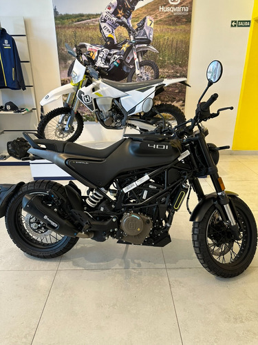 Husqvarna Svartpilen 401 - Gastos Y Service Bonificados