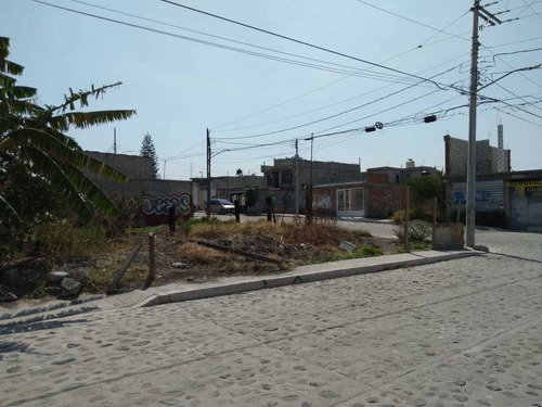 Imagen 2 de 6 de Terreno En Esquina, Puerta Navarra