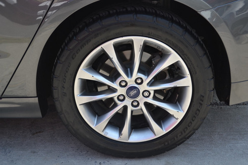 Imagen 12 de 12 de Ford Fusion Se 2017