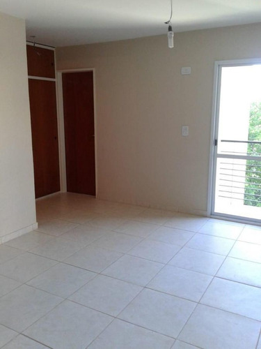 Imagen 2 de 9 de Departamento En Venta De 1 Dormitorio En Morón