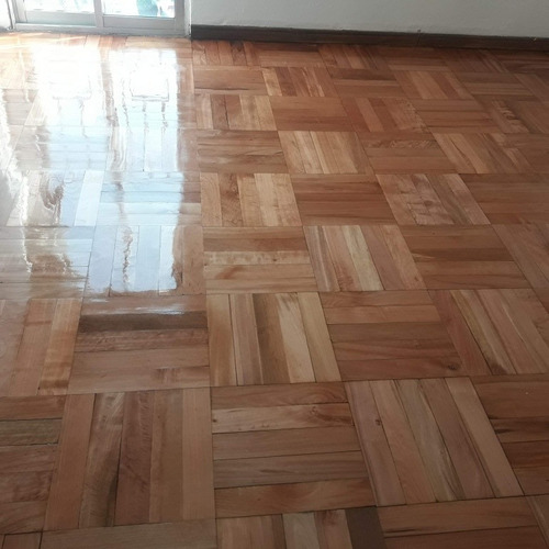 Imagen 1 de 3 de Pulido Y Vitrificado De Pisos De Parquet Y Tabla Reparación
