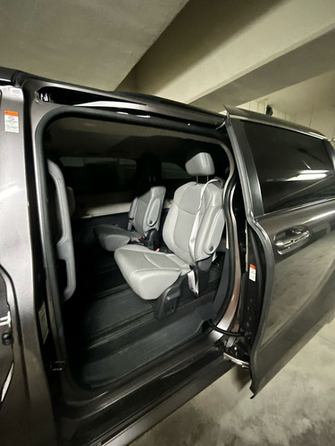 Toyota Sienna 3.5 Xle Piel At