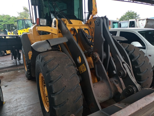 Imagem 4 de 5 de Volvo L60