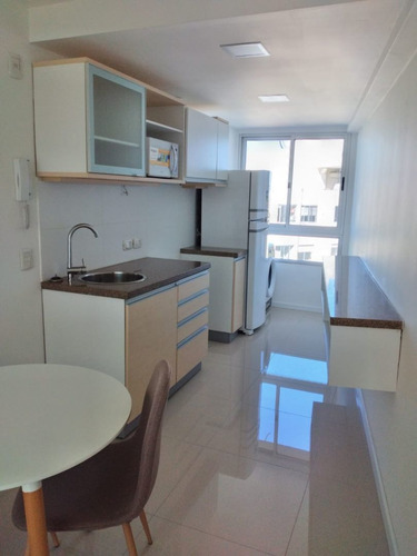 Apartamento En Venta De 3 Dormitorios En Parque Batlle