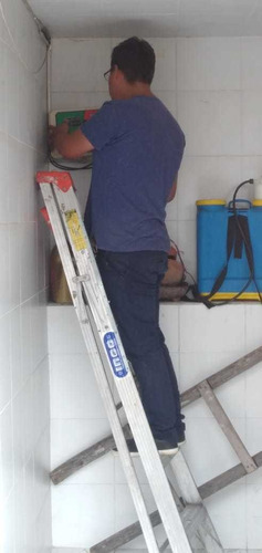 Imagen 8 de 10 de Mantenimiento Y Reparación De Puertas Automáticas