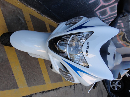 Imagem 8 de 13 de Suzuki Gsx 1300 R Hayabusa