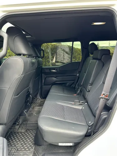 Toyota Prado First Edition 2.4l