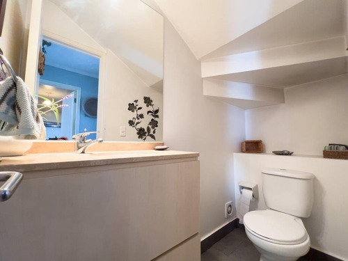 Casa En Venta 3h/2b Con Piscina En Condominio