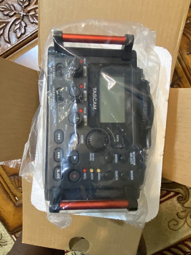 Tascam Dr-60dmkii Portable Recorder Designed For Dslr 