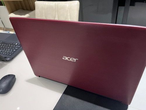 Notebook Acer Aspire A315-53, Intel Core I3, 1tb Hd, 8gb Ram Vermelho (Usado)