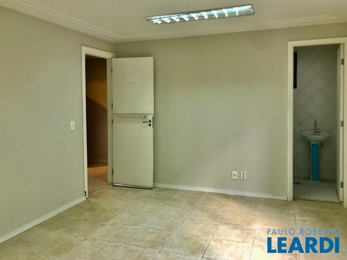 Conj. Comercial - Paraíso - Sp - 635135