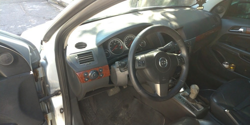 Imagem 8 de 12 de Chevrolet Vectra 2006 2.4 16v Elite Flex Power Aut. 4p