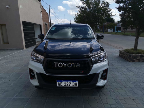 Toyota Hilux V6 Gr
