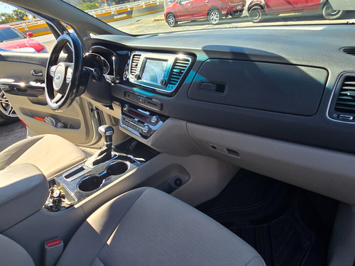 Kia Sedona 2.0 Ex At