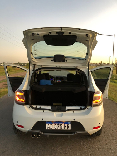 Imagen 14 de 14 de Renault Sandero Rs 2017 65000km /kawacolor