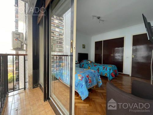 Piso De 4 Ambientes Con Cochera En Belgrano!
