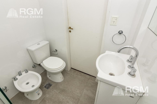 Imagen 10 de 16 de Alegre Monoambiente Apto Profesional En Excelente Zona - Recoleta