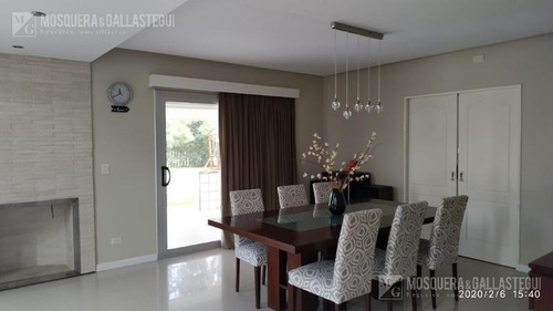Casa Con Pileta - Santa Catalina - Tigre