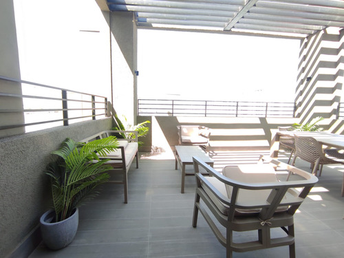 Ref:13930** Arriendo Dpto. 2d + 2b + Est.+ Bog + Terr
