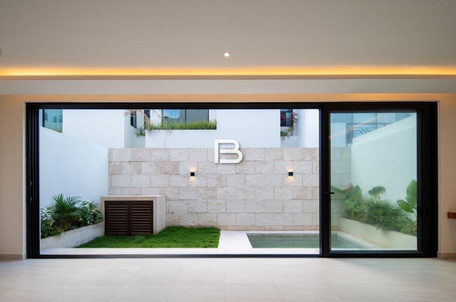 Casa En Renta En Río Residencial Cancún